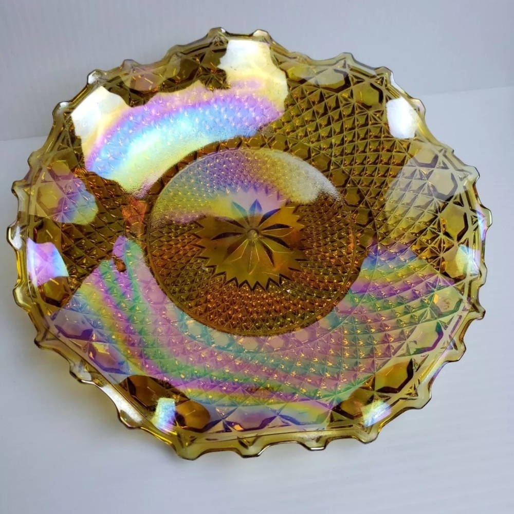 Iridescent Indiana Carnival Glass Marigold Decorative Plate